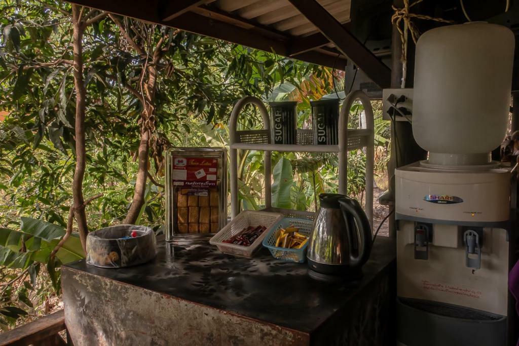 Black Wood Hostel Ko Tao Ngoại thất bức ảnh