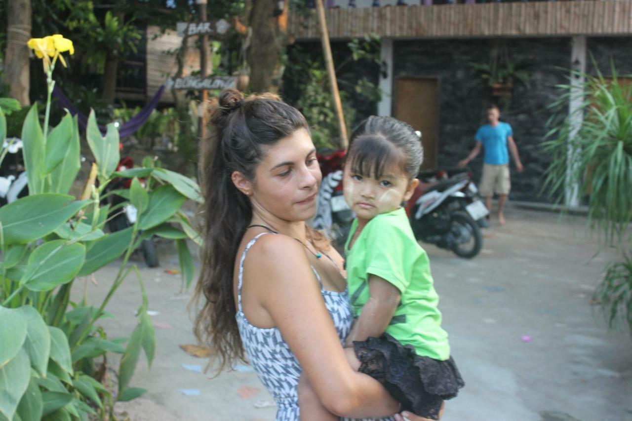 Black Wood Hostel Ko Tao Ngoại thất bức ảnh